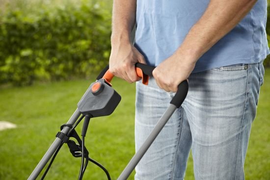 POWERMAX 34 ELEKTRISCHE GRASMAAIER 34 CM 1400 WATT